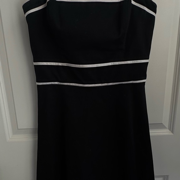 White House Black Market Elegant Black Dress with White Accent Trim - Picture 3 of 5